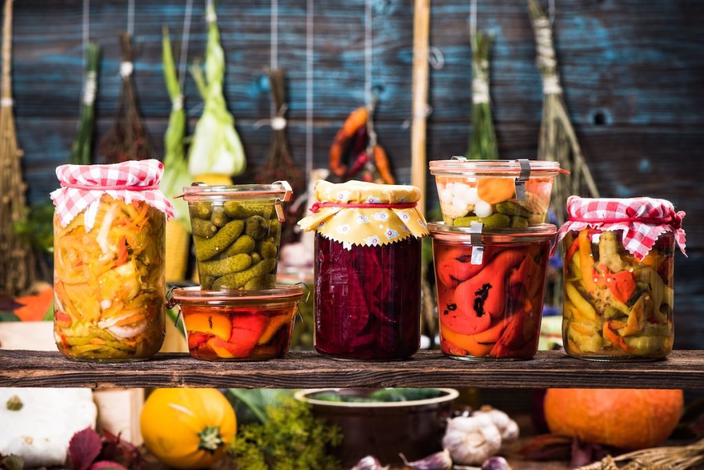 L’arte della fermentazione: il gusto vivo che rigenera il microbiota